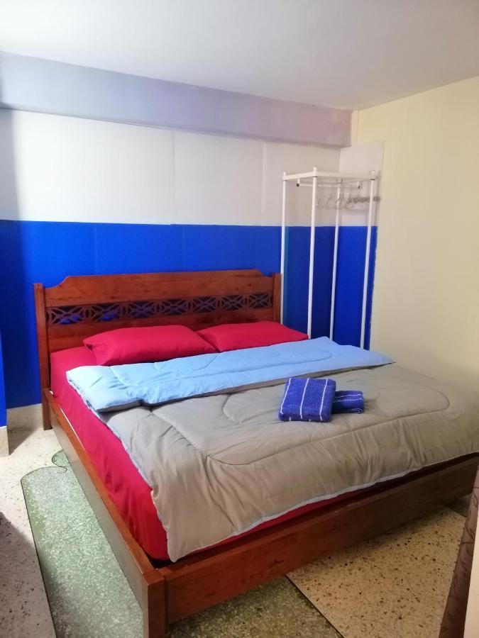 Banphe​ Hostel Экстерьер фото