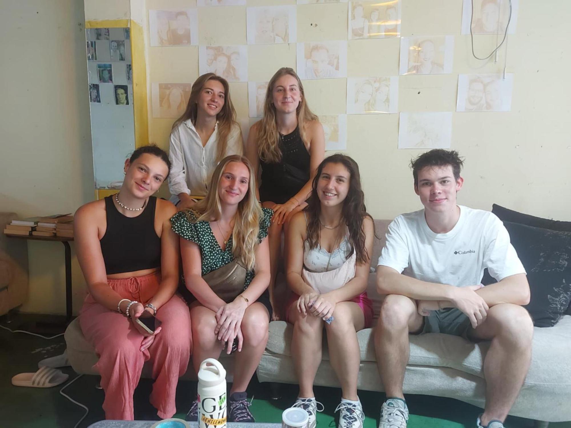 Banphe​ Hostel Экстерьер фото