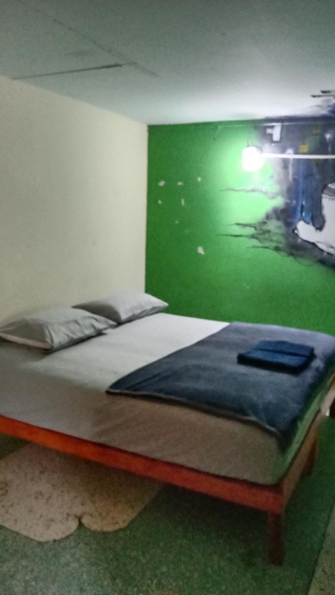 Banphe​ Hostel Экстерьер фото